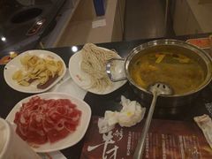 -呷哺呷哺 小火锅 (浦东新欧尚超市店)