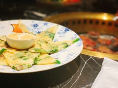 -山川小町·极番烧肉(新地假日广场店)