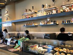 -星巴克臻选(上海合生汇1F店)