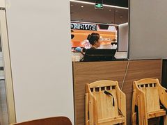 -胖哥俩肉蟹煲(湖滨银泰in77店)