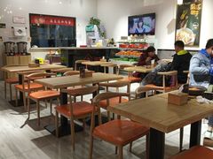 大堂-极有家小鱼小鸡石锅煲(佳兆业店)