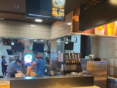 -麦当劳(斜土路2号店)
