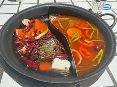 -贰回巷火锅馆(钟楼店)
