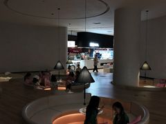 -涨巢·潮玩水疗局