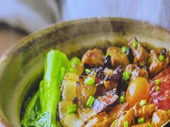 -煲仔皇腊味煲仔饭(经四万达店)
