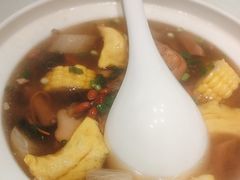 -江城小馆陕南妈妈菜·全球旅行餐厅(钟楼店)