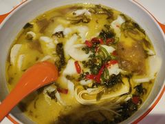 -小六鱼你.下饭酸菜鱼(益田假日广场店)