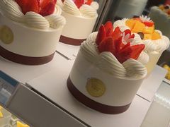 草莓蛋糕-好利来(康虹路店)