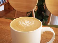 一厂拿铁-长颈鹿咖啡(大学路店)