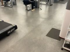 -乐刻运动健身(蓝润摩里中心店)