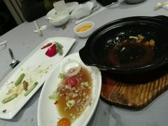 -御花园·粤菜·海鲜火锅(中山公园店)