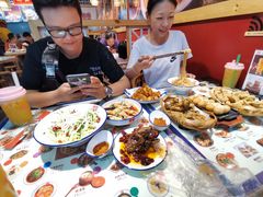 -点兵点将·四川传统小吃集(勐海路店)