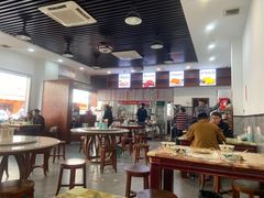 -香辉食馆(新兴路店)