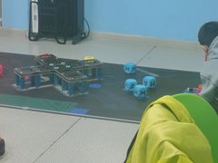 -领动机器人编程STEAM教育(月亮岛店)