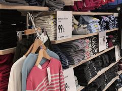 -优衣库(青岛伟东乐客城店)