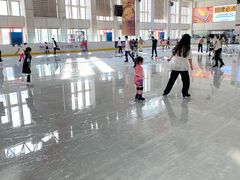 -冠军冰场CHAMPION RINK(中华城店)