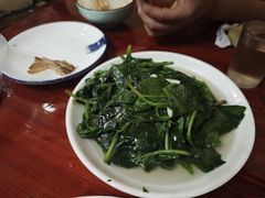 -芦茨金富饭庄·25年老字号·专做稻草鸡