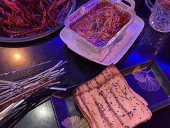 -钳小柒·小龙虾蓝龙王烧烤夜宵(长寿路店)