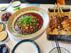 -盐枭肴·川味自贡菜(南强街店)