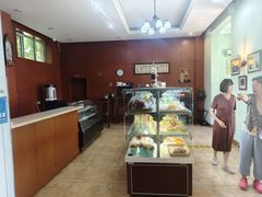 -起士林西餐厅(东经路店)