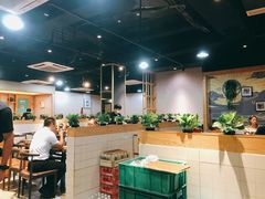 大堂-胡须佬鸡煲四季火锅(海雅缤纷城店)
