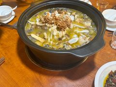 -菌海森林·非遗野生菌火锅(西山区滇池路摩根道店)