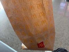 -麦当劳(鄂尔多斯机场店)