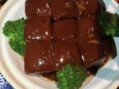 苏式东坡肉-江南古镇(斗西路万致创意园店)