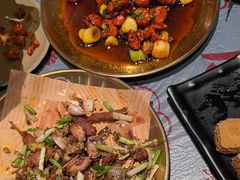 -肥肥虾庄·金牌油焖大虾(杨园滨江时代walk店)