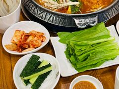 -喇喇排骨火锅·传统韩式脊骨汤(望京西园总店)