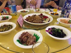 -山明水秀大饭店