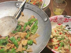 大厨辣椒炒肉-老湘村·湖南土菜(天河维多利店)