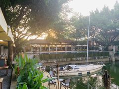 -喜洲吧·江畔老船厂·庭院餐厅(喜临院店)