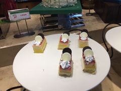 -亚马逊环球美食百汇(新城吾悦广场店)