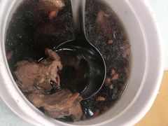 五指毛桃炖龙骨-合和美食馆(壹村东心岭2巷店)