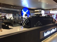 -luckincoffee瑞幸咖啡(香港名店街店)