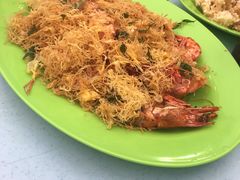 -明记烧鱼美味店