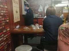 大堂-大胡子海鲜·天津菜·砂锅烧烤(五大道创始店)