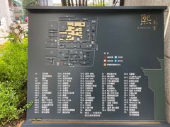 -星巴克臻选(南京金茂览秀城店)