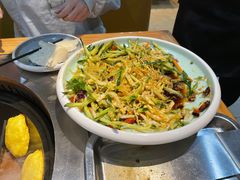 -锅老头海鲜铁锅炖