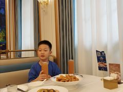 -品海楼·大连海胆锅贴馆(东港店)