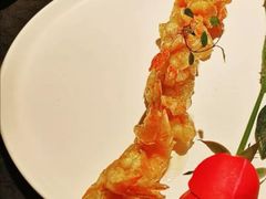 玫瑰荔枝虾-荣公子创意菜