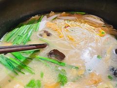 过桥米线-都氏家DUSJOY(翡翠城店)