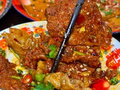 -牛市坎火锅(建设路店)