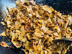 -清泉食杂店