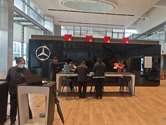 -奔驰上海利星(七宝店)