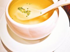 酸辣乌鱼蛋汤-悦融琥珀·京鲁菜·海味珍品(西单店)