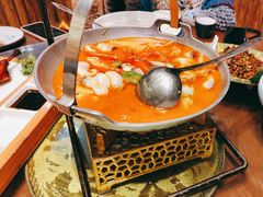 -老滇山寨•云南特色菜•地方菜•民族风情歌舞表演(金碧店)