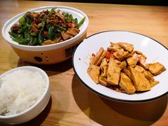 -胡子大厨·超级小炒肉(晶耀前滩店)