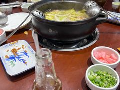 -菌之家·专业纯野生菌火锅·特色炒菌